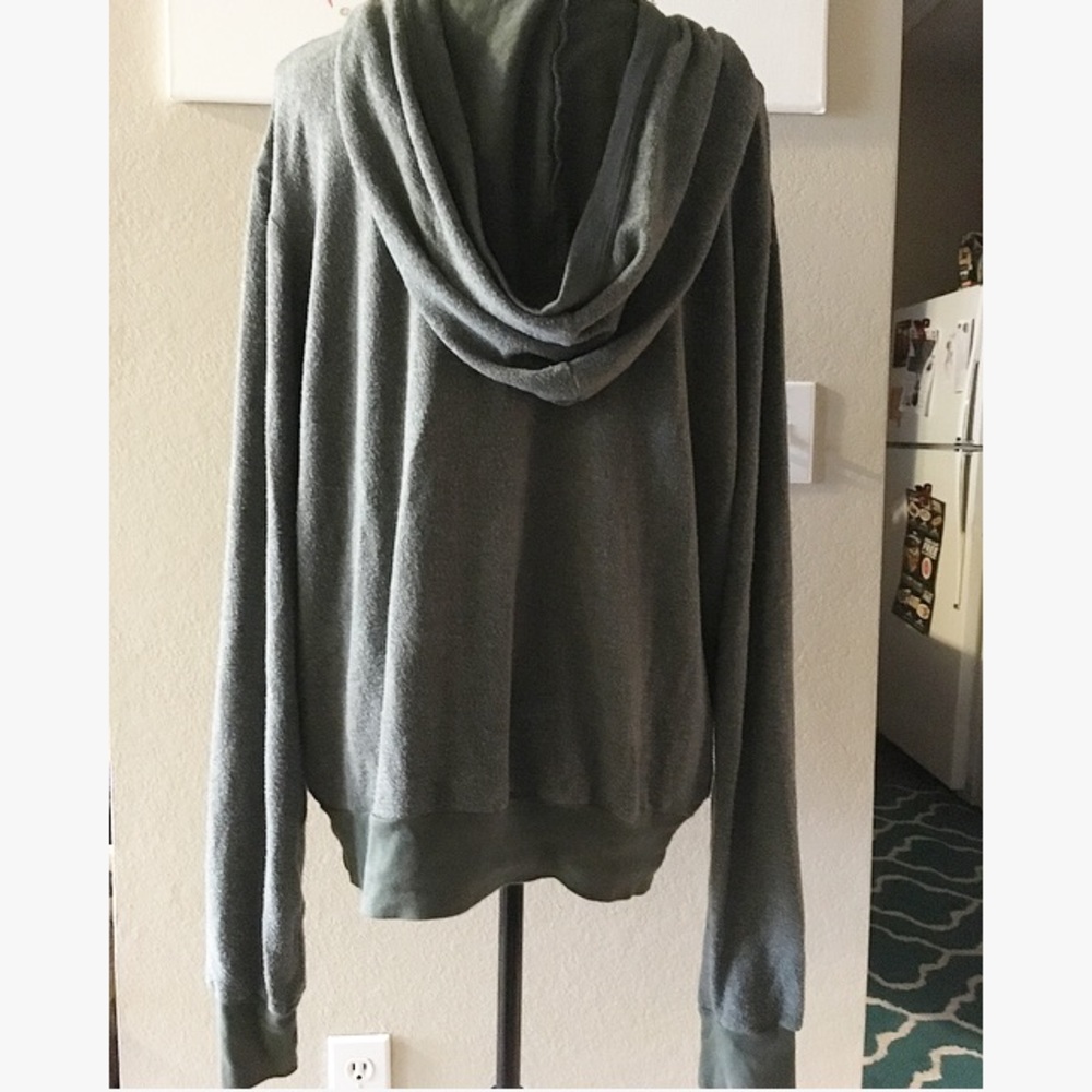 Wildfox Couture Malibu Pullover - image 7